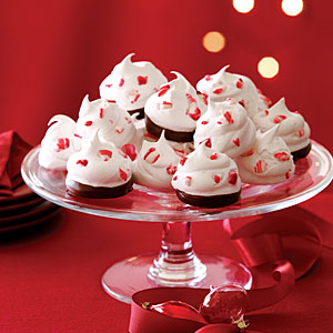 Christmas Meringues